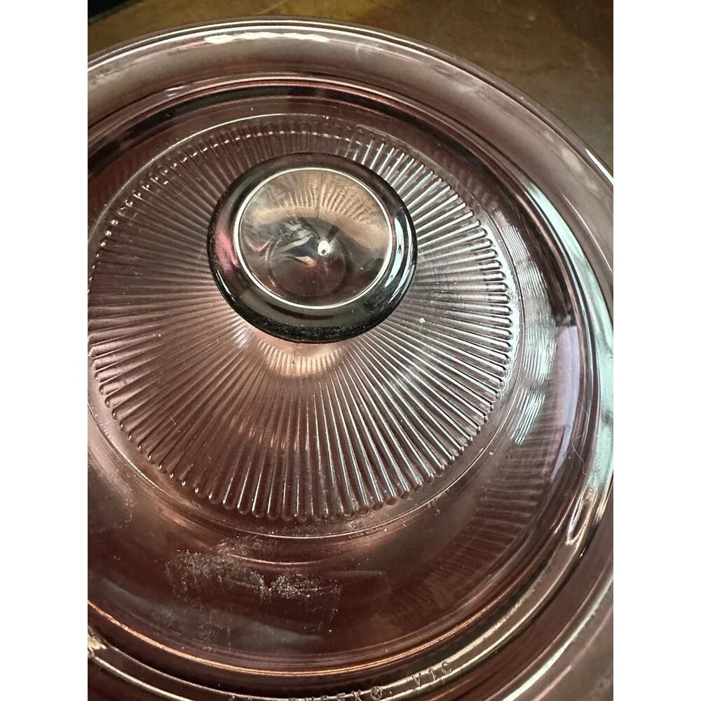 Visions Cranberry V-30-B Ribbed 24 oz bowl w/Pyrex V1C lid Pre-Owned